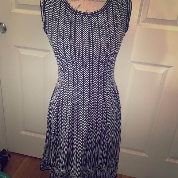 Max Studio Dresses & Skirts - Dress